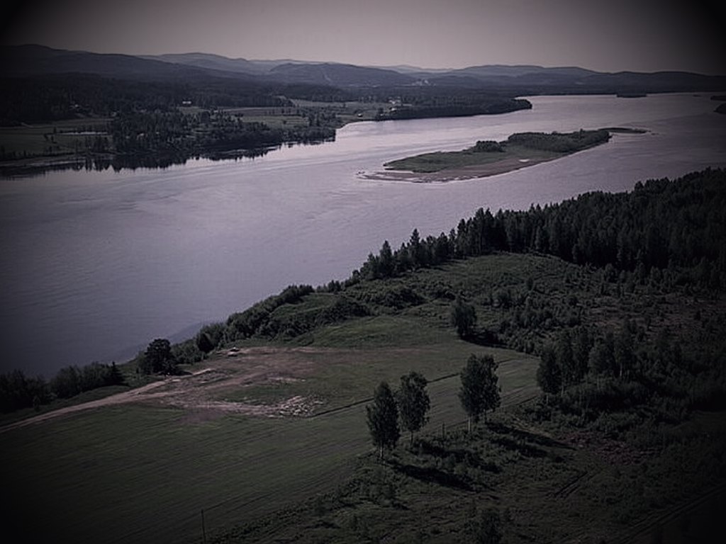 The ruins of Styresholm by Ångermanälven